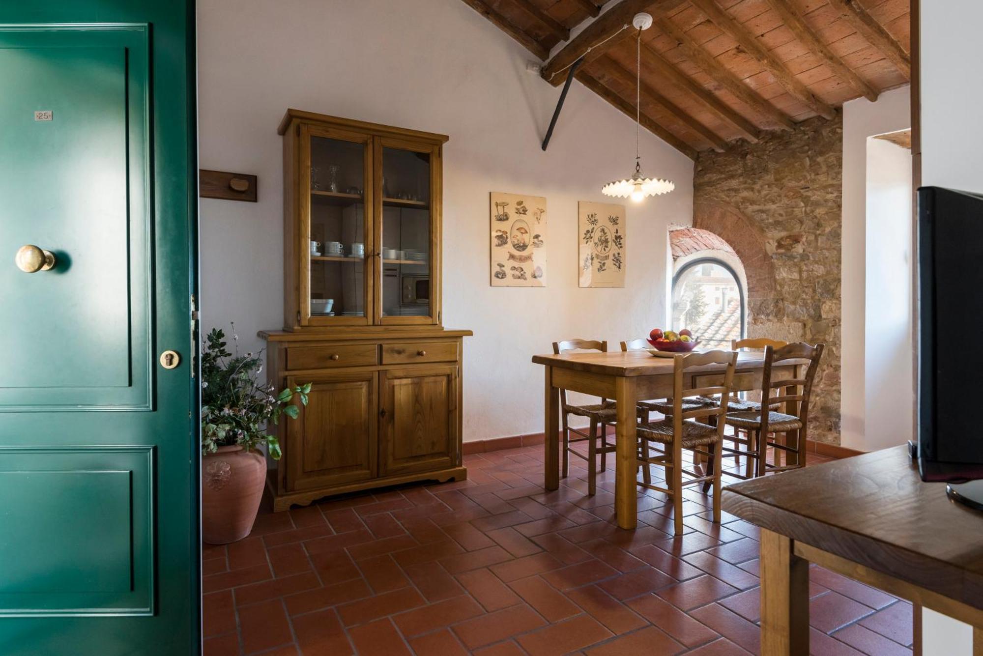 Il Chiostro Appartamenti & Suites Suvereto Bagian luar foto