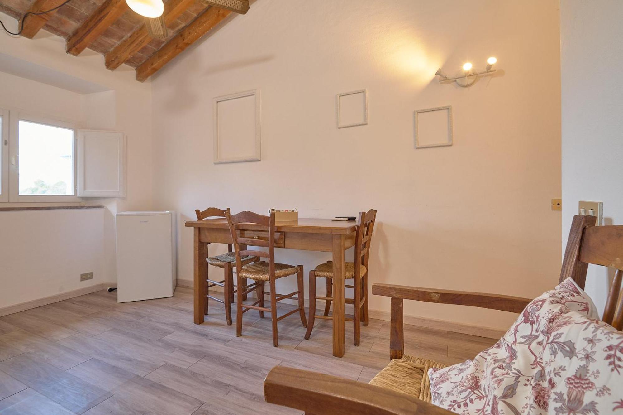 Il Chiostro Appartamenti & Suites Suvereto Bagian luar foto
