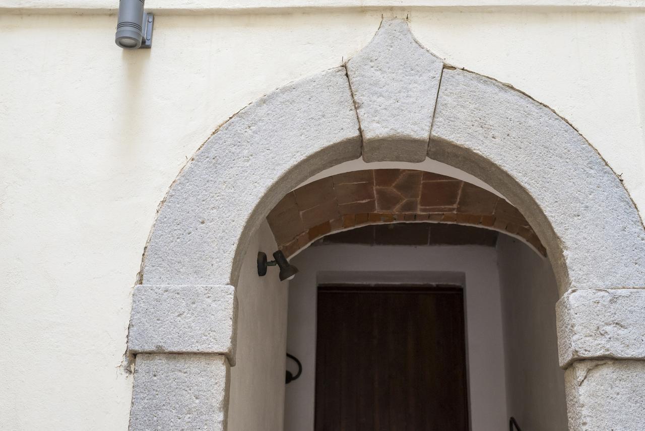 Il Chiostro Appartamenti & Suites Suvereto Bagian luar foto