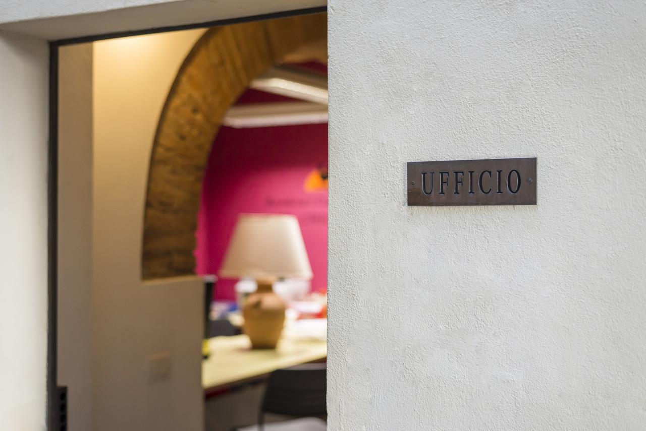 Il Chiostro Appartamenti & Suites Suvereto Bagian luar foto